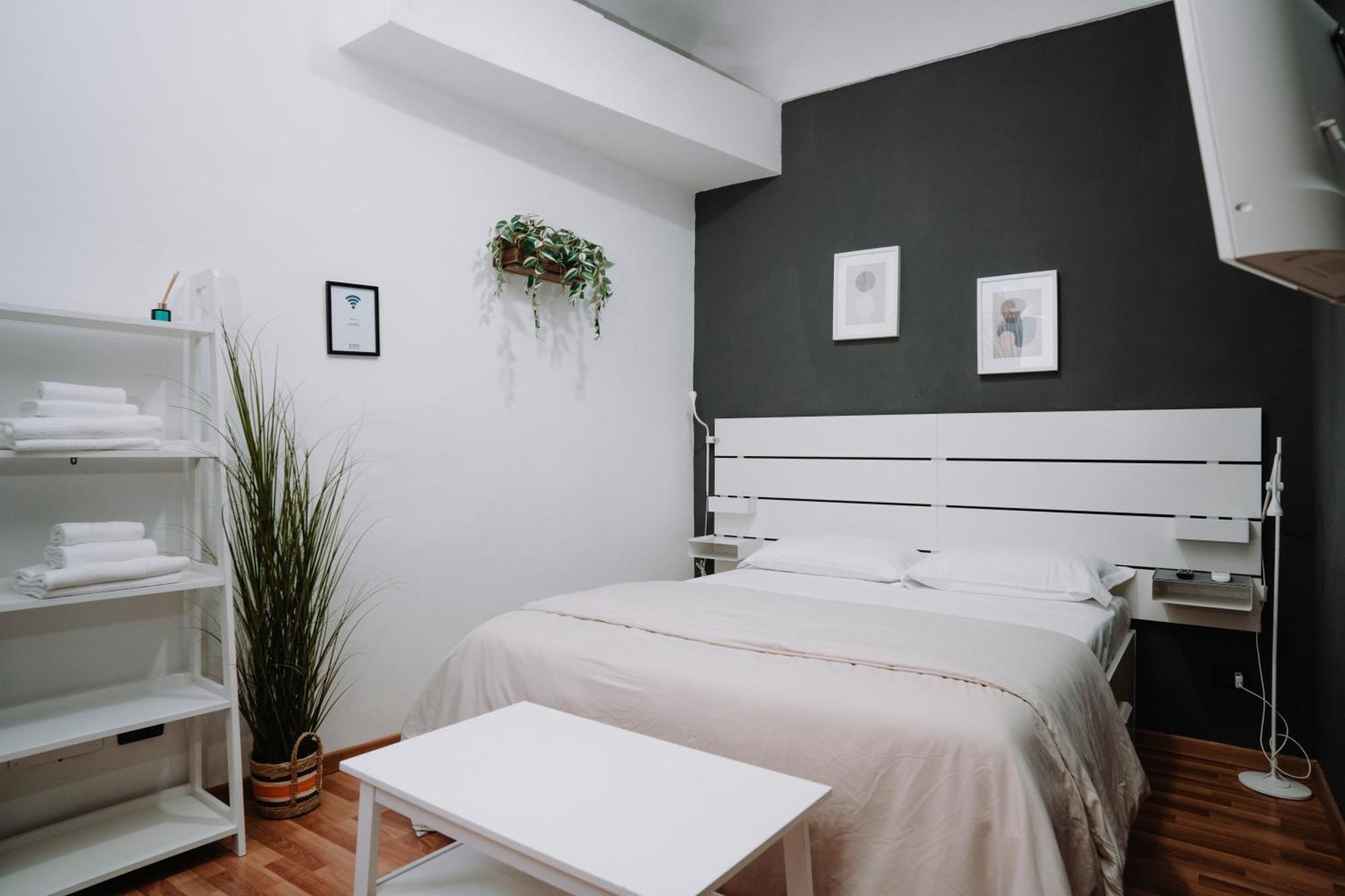 Bed and Breakfast Bonne Nuit Террачина Экстерьер фото